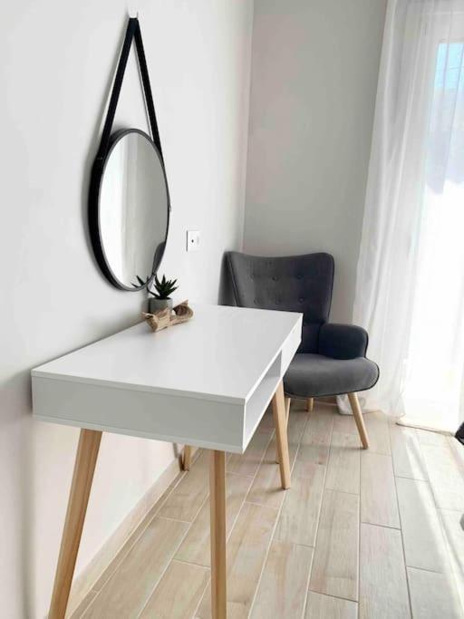 Luxury Cozy Appartment In The City Center Rhodes City Dış mekan fotoğraf